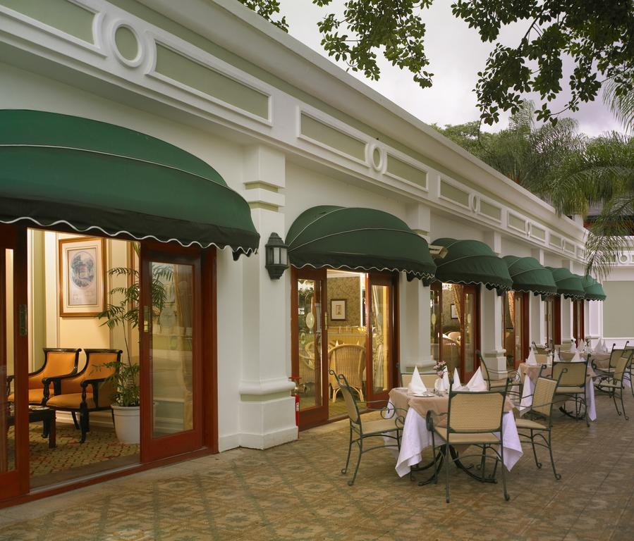Hotel Lugogo Sun Ezulwini Esterno foto